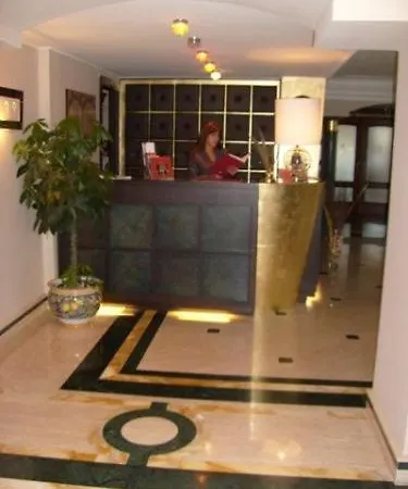 Palazzo Rosenthal Vesuview & מלון