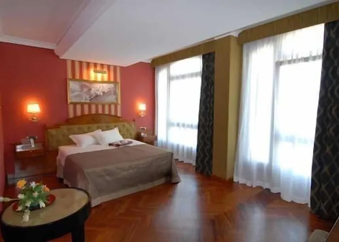 Palazzo Rosenthal Vesuview & Hotel Trecase